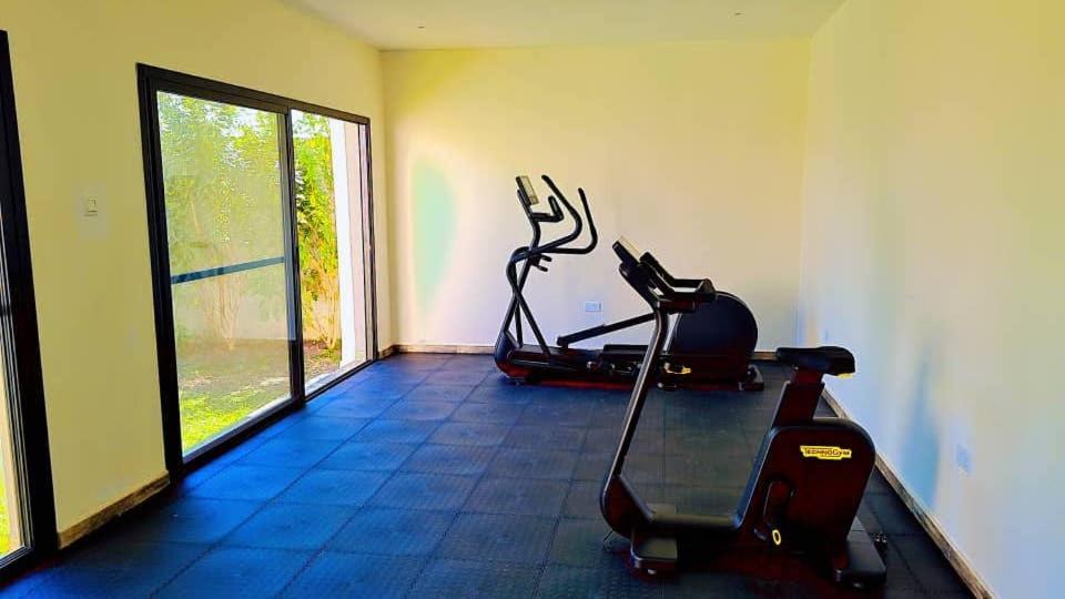 24 Roma Aparthotel ลุซากา ภายนอก รูปภาพ
